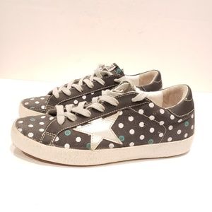 Rare Golden Goose polka dot size 38